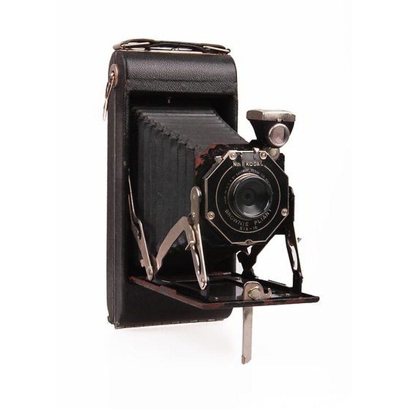 Kodak Brownie Pliant Six-16