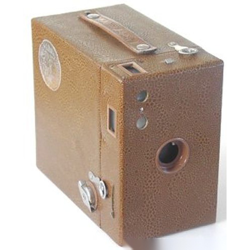 Kodak Rainbow Hawk-Eye No.2A Model  B (colored)