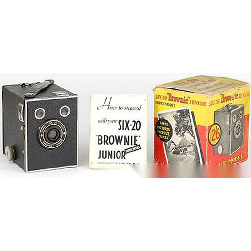 Kodak Six-20 Brownie Junior Super