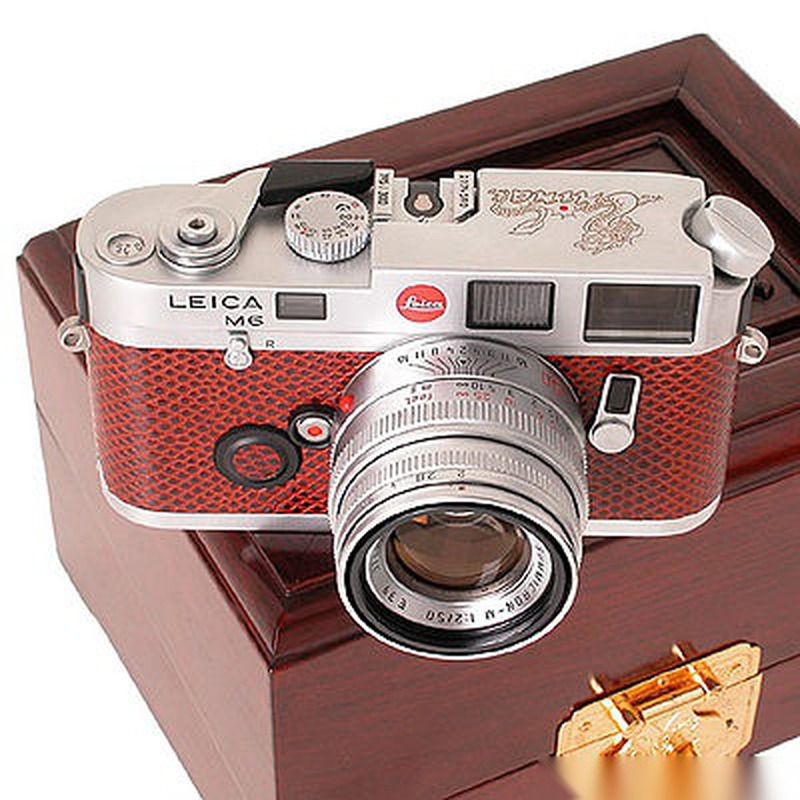 Leica M6 'Golden Dragon'