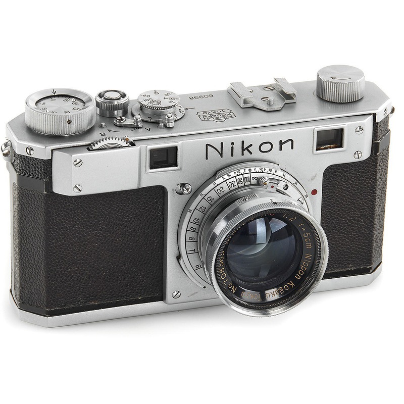 Nikon I