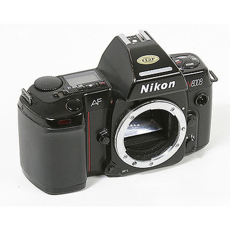 Nikon N8008
