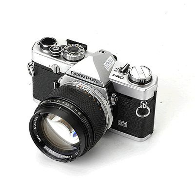 Olympus OM-1