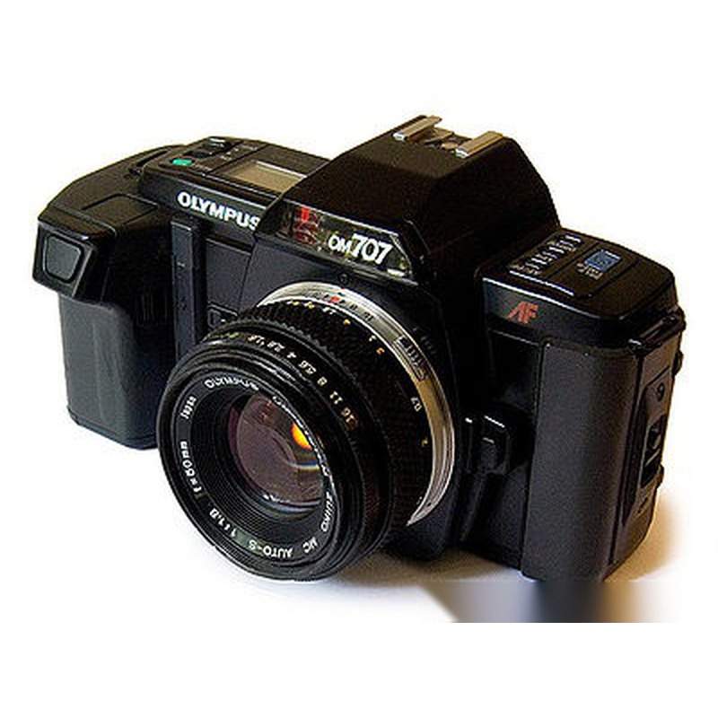 Olympus OM-707 AF