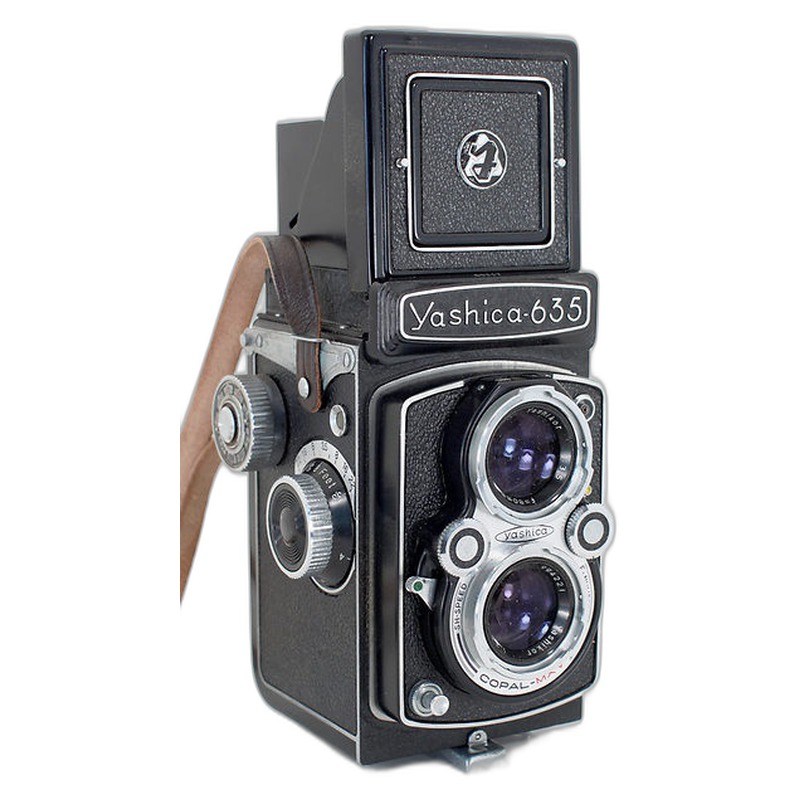 Yashica 635